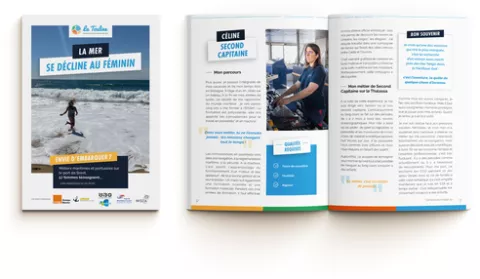 mockup brochure expo femmes22