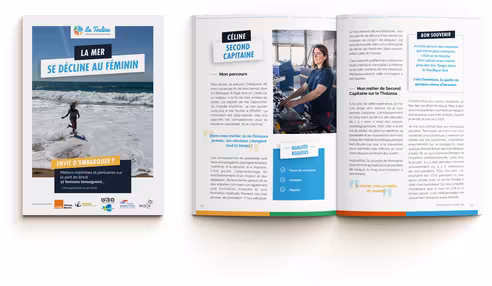 mockup brochure expo femmes22